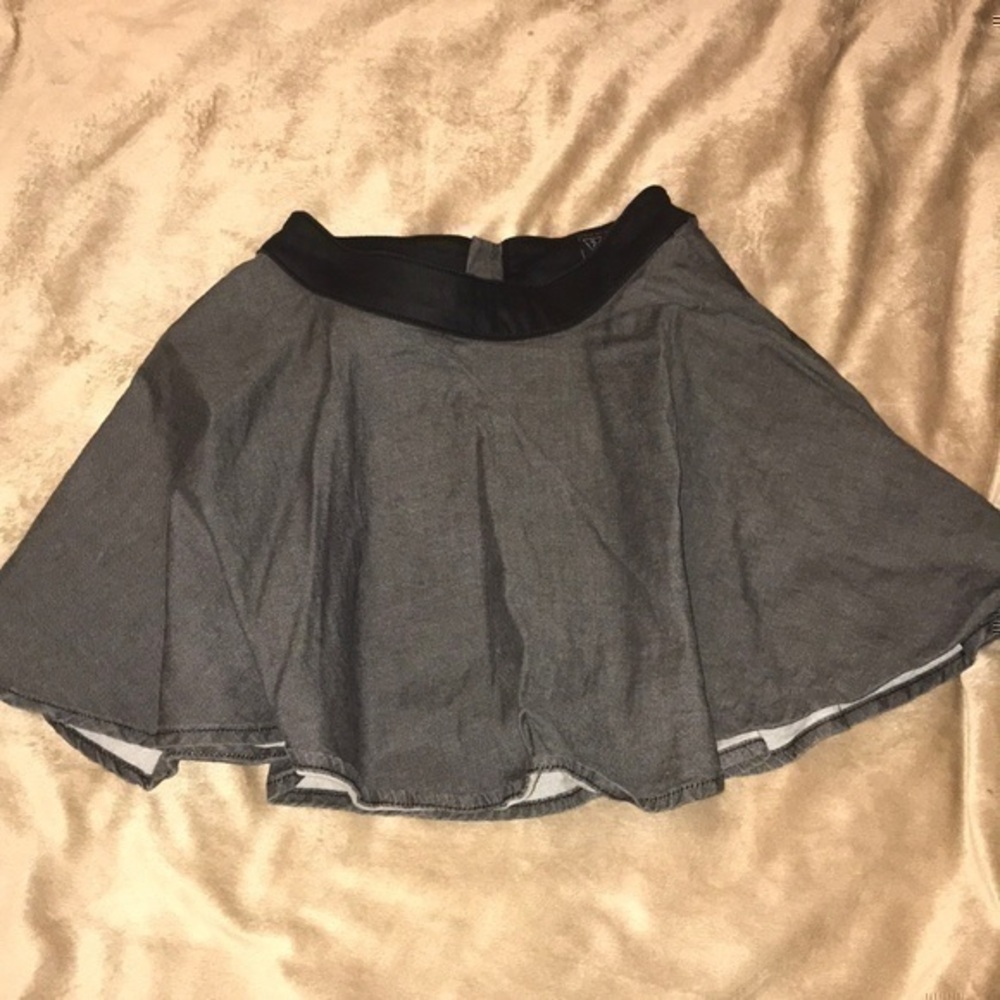 UEC Guess Gray denim fit n flare mini skirt 2